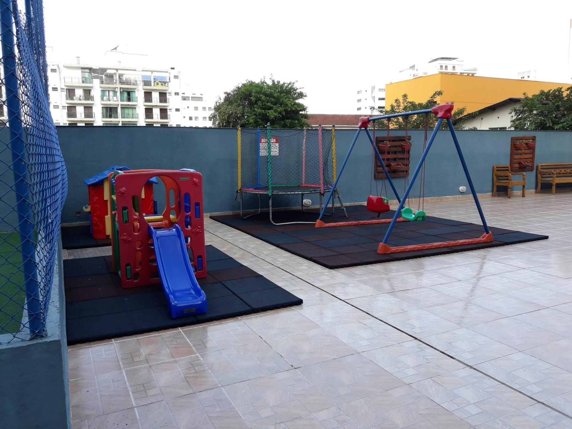 500M Da Praia, Predio Cm Piscina, 1Garagem, Wi-Fi 300 Mbps, Centro De Guaruja, Proximo A Praia E Comercio, Horarios Check-In E Check-Out Flexiveis, Churrasqueira, Exterior foto